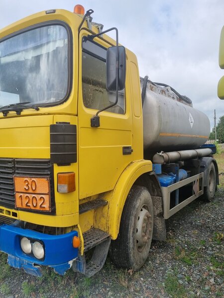 Cisterna produse petroliere